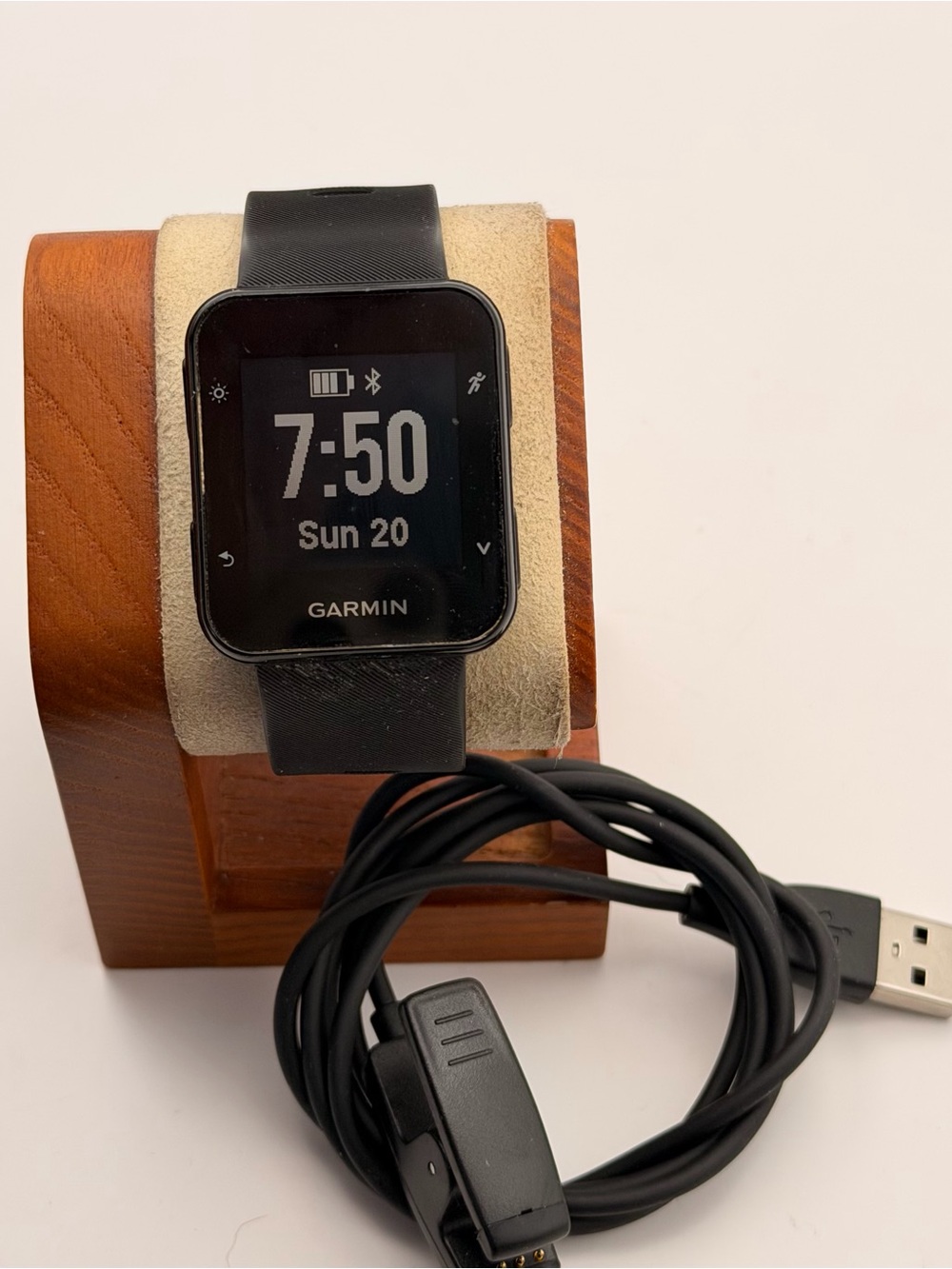 Garmin Forerunner 35, Black, Tested, Charger Included, Very good, Smartwatch